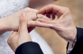 Pria ini Menikah dan Bercerai 23 Kali Dalam Setahun Terakhir