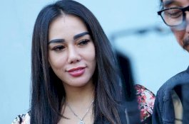 Naik Pitam, Bebby Fey Ribut dengan Dinar Candy