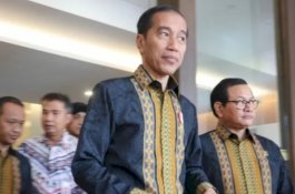 Demo Ricuh Berlanjut, Jokowi Seharian Tak Keluar Istana