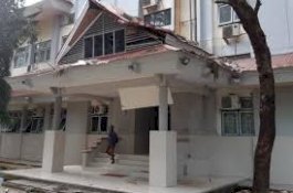 Warga Panik Saat Gempa M 6,8 di Ambon, Jembatan Retak dan Kampus Rusak