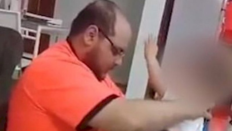 Bayinya Tak Bisa Berdiri, Sang Ayah Tega Tampar Hingga Jatuh