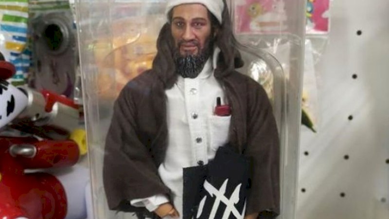 Kini Sudah Ada Action Figure Osama Bin Laden, Minat?