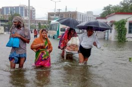 Puluhan Warga India Utara Tewas Akibat Banjir