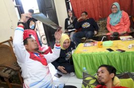 Wali Kota Bujuk Pengemudi Ojol Korban Tabrak saat Demo ke RS, Siap Tanggung Biaya Pengobatan