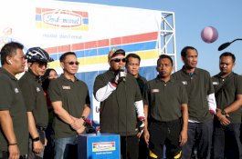 Pj Wali Kota Makassar Lepas 4.500 Peserta Fun Bike Indomaret