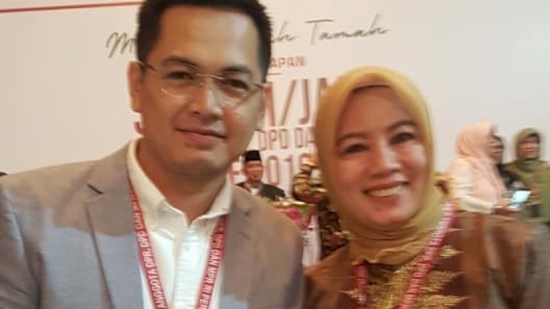 Tommy Kurniawan dan Elly Rachmat Yasin menghadiri ramah tamah caleg terpilih DPR RI yang digelar KPU, Minggu malam (29/9/2019).