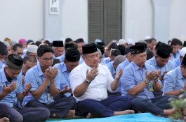 PDAM Makassar Gelar Salat Istisqa, Dirut: Hanya Allah yang Bisa Menolong Kita 