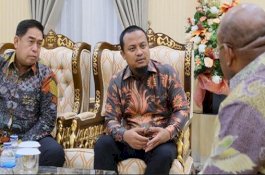 Bertemu Wagub Sulsel, Gubernur Papua: 