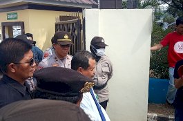 Sidang Tuntutan Terdakwa Wahyu Jayadi Ditunda, Massa: Jangan Ulur Waktu