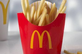 Iklan McDonald Jepang yang Sangat Cabul Bikin Jijik Warganet