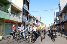 Begini Cara B2W Bantaeng Ramaikan Hari Batik Nasional