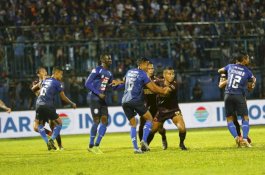 Kipuw Kartu Merah, Darije Ungkit Kembali Tekel Horor Boaz ke Evans