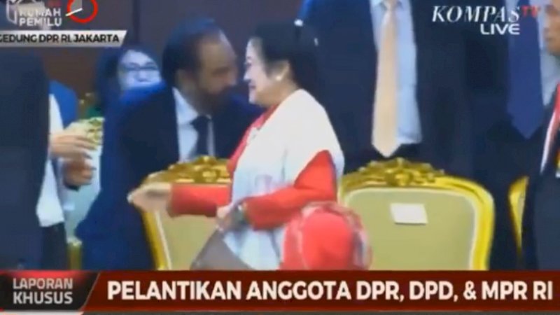 Insiden antara Megawati Soekarnoputri dengan Surya Paloh.