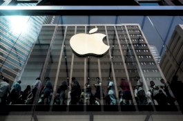 Merasa Dijadikan Gay, Pria di Rusia Tuntut Apple