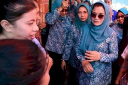 Kemarau Panjang, Liestiaty Nurdin dan PDAM Beri Bantuan 30 Unit Mobil Tangki Air