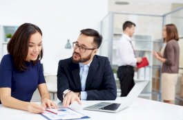 6 Cara Mengetahui Kepribadian Seseorang dari Cara Bicara