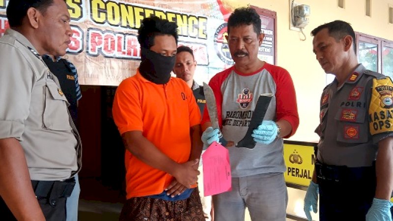 Pelaku pemarangan di Gowa, Hendra Alias Iccang (30),  telah diamankan polisi.