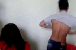 Istri 'Enak-enak' bareng Pria Lain saat Suami Pergi Mancing, Pas Digerebek Warga Sempat Bingung