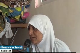 Wanita Tua di Irak Tinggal di Antara Serigala di Kota Bekas Perang