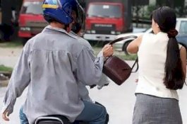 Pertahankan Ransel dari Jambret, Wanita Ini Terlempar ke Parit dan Tewas
