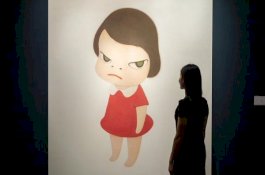 Lukisan 'Gadis Lucu Tapi Mengancam' Terjual Rp354,4 Miliar