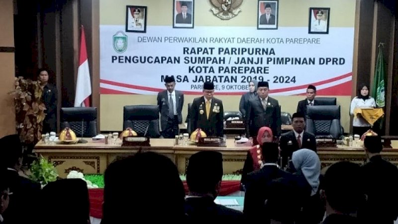 Suasana pelantikan Andi Nurhatina sebagai Ketua DPRD Kota Parepare, Rabu (9/10/2019).