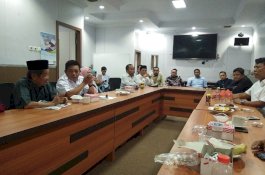 Aspirasinya Dicueki 5 Tahun Lalu, Pedagang Pasar Sentral Kembali Mengadu ke DPRD Makassar