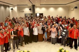 Di Hadapan RT/RW, Aliyah Mustika: Saya Siap Maju Pilwalkot Makassar