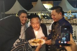 RMS dan Sadap Ternyata Teman Lama