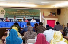 Buka Bimtek Penyusunan LKj-IP, Sekda Sidrap: Butuh Komitmen Kepala SKPD