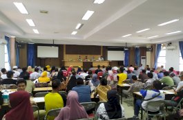 Rapat Evaluasi Porseni PGRI di Barru; Panitia BakalSediakan 800 Rumah Bagi Peserta