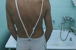 3 Polisi Menyiksa Tersangka Pencuri Dengan Menyetrika Bokongnya