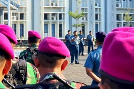 WS Wadan Lantamal VI Ingatkan Prajurit dan Keluarga Bijak Bermedsos