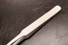 Bikin Ngilu, Pinset 8 Sentimeter 'Bersarang' 4 Tahun di Penis Pria Ini