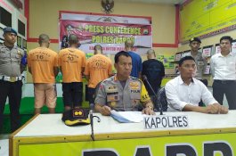 Polres Barru Tindak 2 Kasus Narkotika, 5 Anak Muda Ditangkap