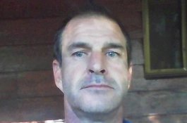 Tragis...Ibunya Baru Saja Meninggal, Gadis Ini Saksikan Ayahnya Dieksekusi Mati Geng Narkoba