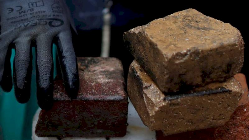 Lagi Jaring Ikan, Malah Dapat Mayat dengan 12 Batu Terikat