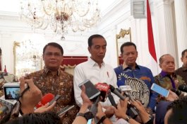 Jokowi Pastikan Tak Ada Larangan Demo Saat Pelantikan Presiden