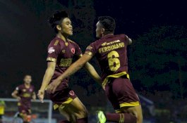 Ferdinand Cetak Dua Gol, PSM Lumat Arema FC 6-2