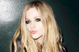 Nomor Telponnya Dikira Milik Avril Lavigne, Pria ini Diserbu Telpon dan SMS