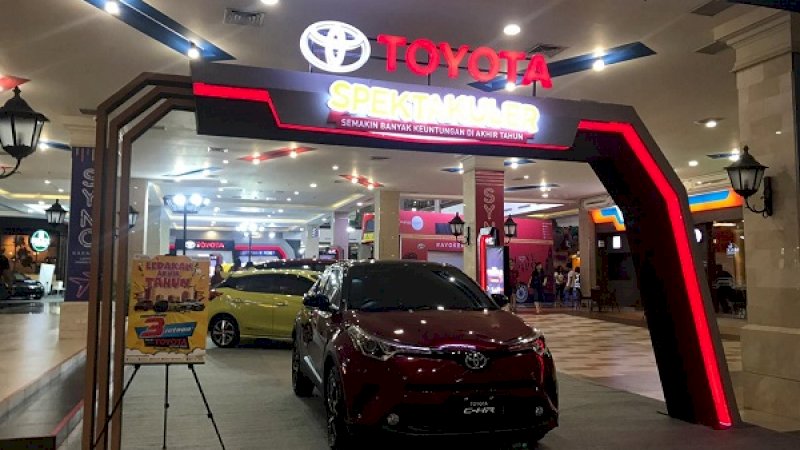 Kalla Toyota sebagai founder dealer Toyota akan menggelar Public Display bertajuk Toyota Spektakuler di Mal Phinisi Point Makassar, 15-20 Oktober 2019. 
