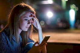 Bisa Rusak Otak, Cahaya Biru dari Smartphone dan Laptop Jadi Perhatian Ilmuan