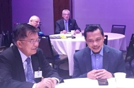 Sang Juru Damai, Begini JK di Mata Imam Shamsi Ali