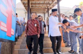 Atas Arahan JK, Wagub Sulsel Kunjungi SMA Negeri 2 Tinggi Moncong