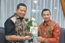 Di Depan PJ Wali Kota, Imam Shamsi Ali Paparkan Perkembangan Dakwah di AS