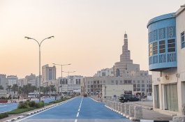 Suhu di Qatar Sangat Panas, AC Mulai Dipasang di Luar Ruangan