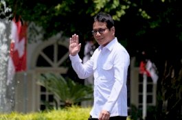 Hadir di Istana, Perancang Jokowi Naik Motor Terbang pada Asian Games 2018 Masuk Kabinet?