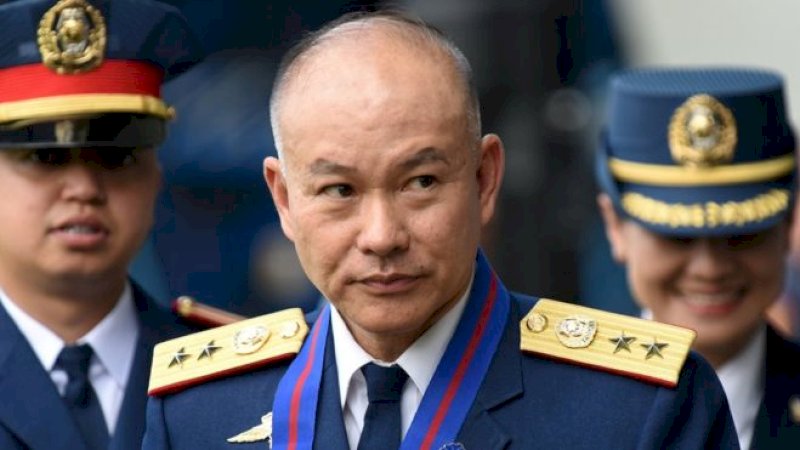 Jenderal Oscar Albayalde (Reuters)