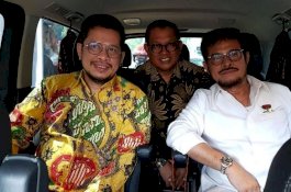 Didampingi Adik dan Besan, Syahrul Yasin Limpo Tiba di Istana Negara