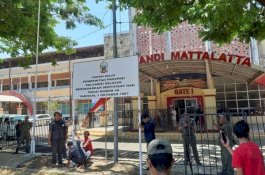 YOSS Masih Melawan, Nurdin Abdullah: Silakan Saja